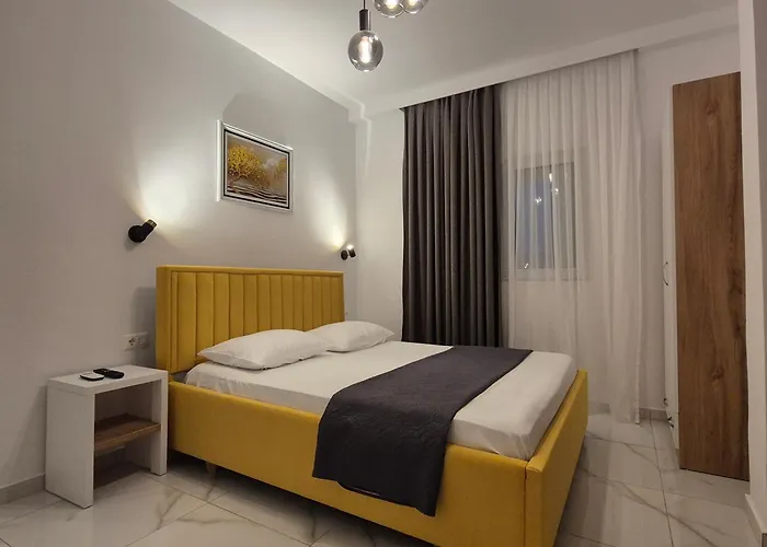Marsal Appartamento Sarandë