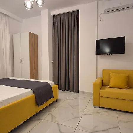 Marsal Apartamento Sarandë