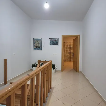 Marsal Apartment